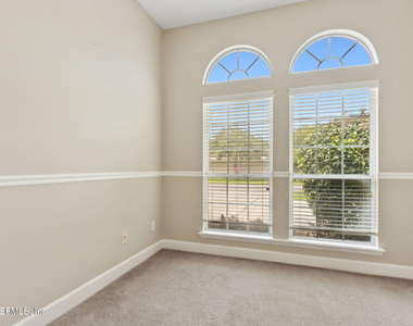 14617 Zachary Drive E - Photo Thumbnail 32