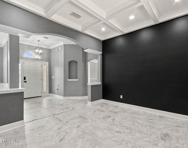 14617 Zachary Drive E - Photo Thumbnail 25