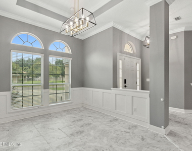 14617 Zachary Drive E - Photo Thumbnail 13