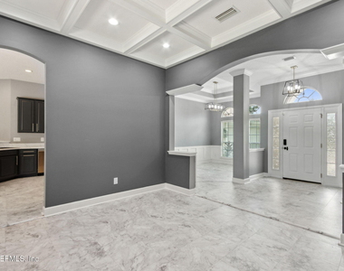 14617 Zachary Drive E - Photo Thumbnail 24
