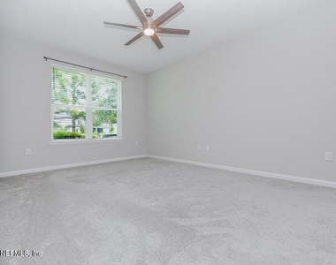 432 Pine Bluff Drive - Photo Thumbnail 8