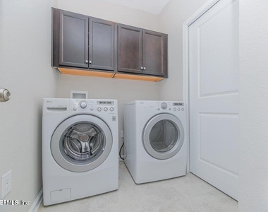 432 Pine Bluff Drive - Photo Thumbnail 14