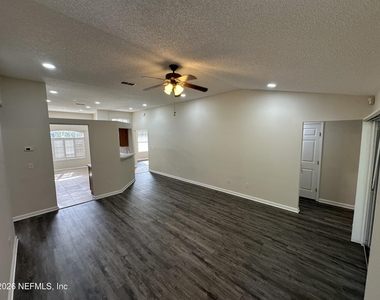8189 Tessa Terrace E - Photo Thumbnail 12