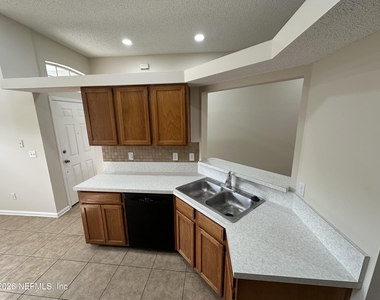 8189 Tessa Terrace E - Photo Thumbnail 14