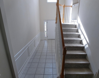 11073 Castlemain Circle E - Photo Thumbnail 17