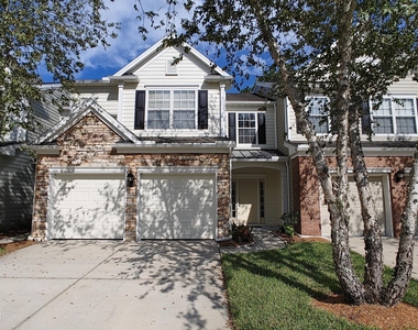 11073 Castlemain Circle E - Photo Thumbnail 2