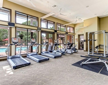 100 Fairway Park Boulevard - Photo Thumbnail 17
