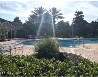 10075 Gate Parkway N - Photo Thumbnail 20