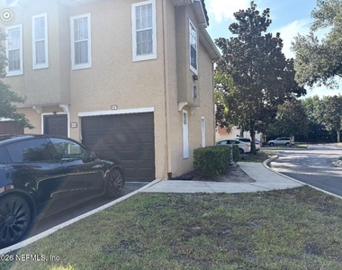 10075 Gate Parkway N - Photo Thumbnail 23