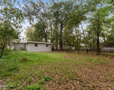 744 Mackinaw Street - Photo Thumbnail 17