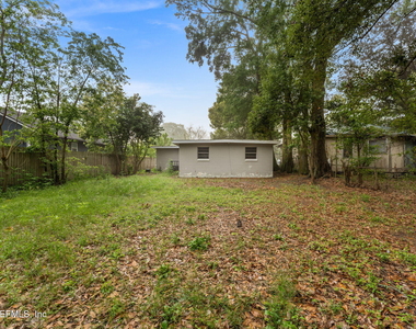 744 Mackinaw Street - Photo Thumbnail 18
