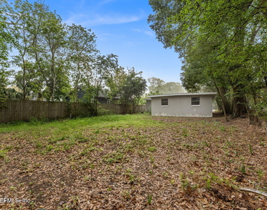 744 Mackinaw Street - Photo Thumbnail 19