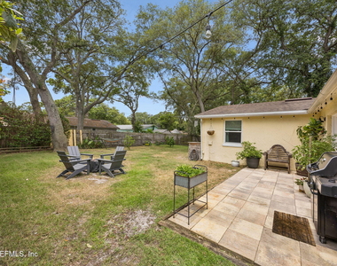 2638 Stern Drive N - Photo Thumbnail 21
