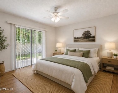702 Meadowbrook Drive - Photo Thumbnail 8