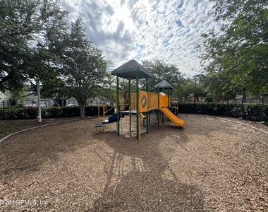 7806 Melvin Road - Photo Thumbnail 23