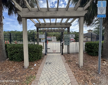7806 Melvin Road - Photo Thumbnail 24