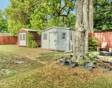 1370 Labelle Street - Photo Thumbnail 17