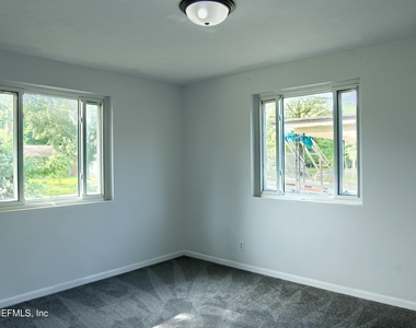 1370 Labelle Street - Photo Thumbnail 25