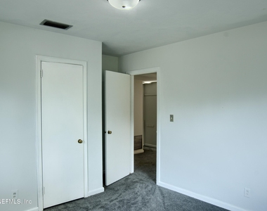 1370 Labelle Street - Photo Thumbnail 26