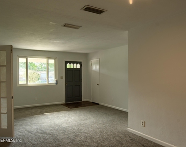1370 Labelle Street - Photo Thumbnail 20