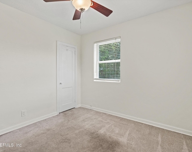 1012 9th Street N - Photo Thumbnail 14