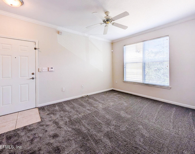 8539 Gate Parkway W - Photo Thumbnail 10