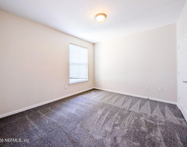 8539 Gate Parkway W - Photo Thumbnail 11