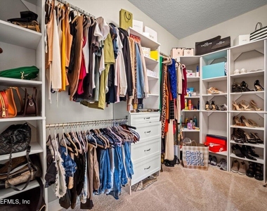 11358 Newtonian Boulevard - Photo Thumbnail 29