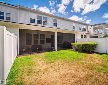 11358 Newtonian Boulevard - Photo Thumbnail 34