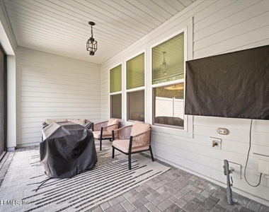 11358 Newtonian Boulevard - Photo Thumbnail 32