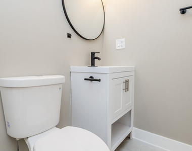 6338 S Vernon Avenue - Photo Thumbnail 8