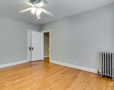 920 Judson Avenue - Photo Thumbnail 14