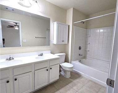 2104 Meadow Peak Road - Photo Thumbnail 16