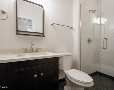 621 W Belmont Avenue - Photo Thumbnail 4