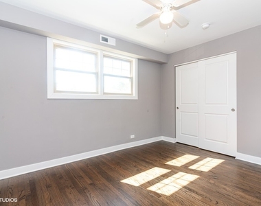 6515 N Seeley Avenue - Photo Thumbnail 5