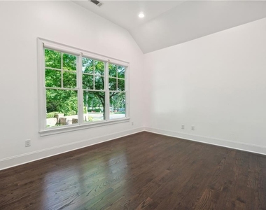 1330 Atherton Park - Photo Thumbnail 6