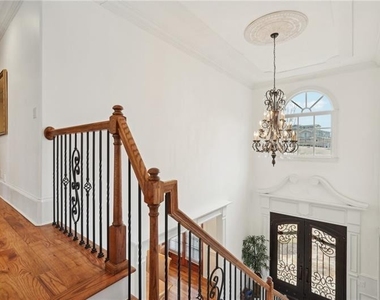 343 Summer Garden Drive - Photo Thumbnail 51
