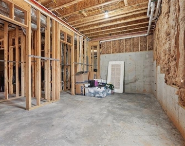 343 Summer Garden Drive - Photo Thumbnail 72
