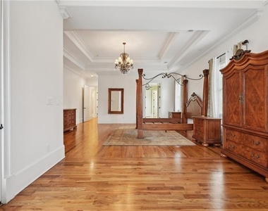 343 Summer Garden Drive - Photo Thumbnail 39