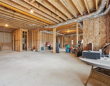 343 Summer Garden Drive - Photo Thumbnail 70