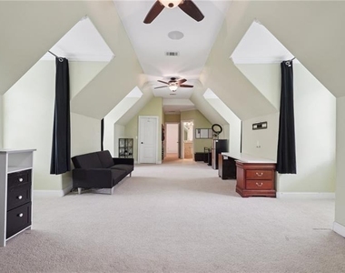 343 Summer Garden Drive - Photo Thumbnail 63