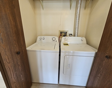 1820 77th Street - Photo Thumbnail 18