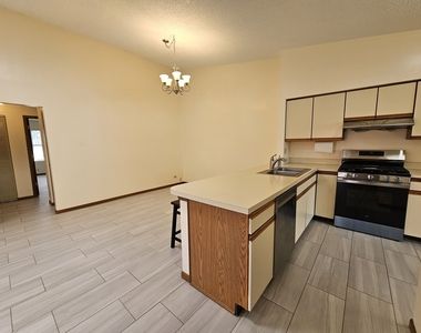 1820 77th Street - Photo Thumbnail 5