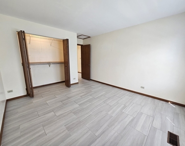 1820 77th Street - Photo Thumbnail 8