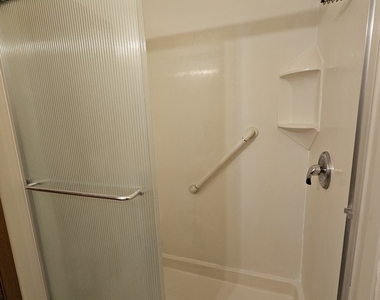 1820 77th Street - Photo Thumbnail 11