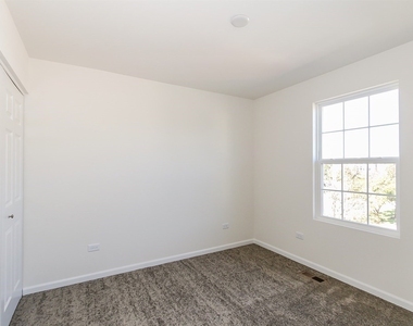 1923 Continental Avenue - Photo Thumbnail 12