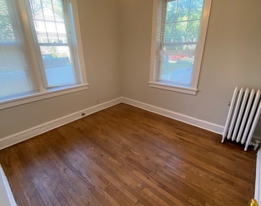 1303 Elmwood Avenue - Photo Thumbnail 5