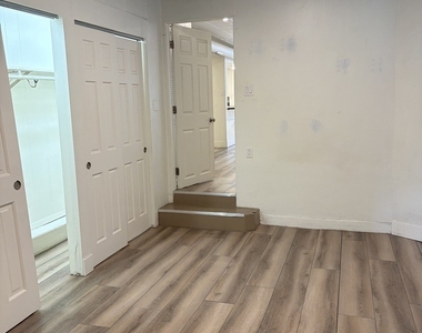 3738 N Fremont Street - Photo Thumbnail 8