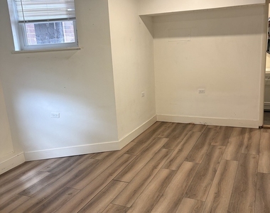 3738 N Fremont Street - Photo Thumbnail 9