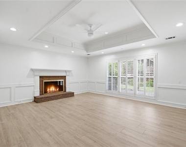 330 Carybell Lane - Photo Thumbnail 6